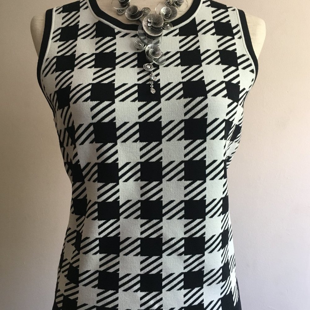 Ann Taylor Checkerboard Tank